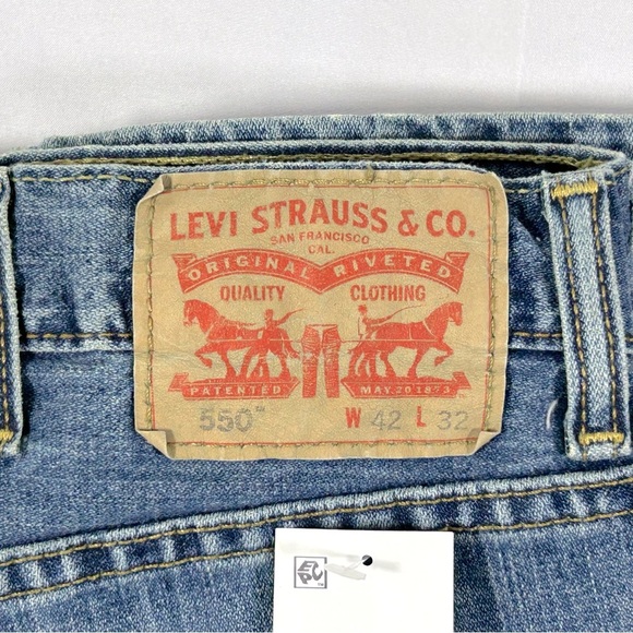 NWT Levi’s 550 Relaxed Fit Jeans Size 42 X 32 - Picture 9 of 11